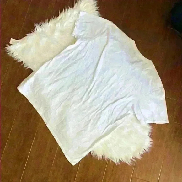 Rainbow? Pride? V-neck with APLA acronym Mens XL - Picture 3 of 6